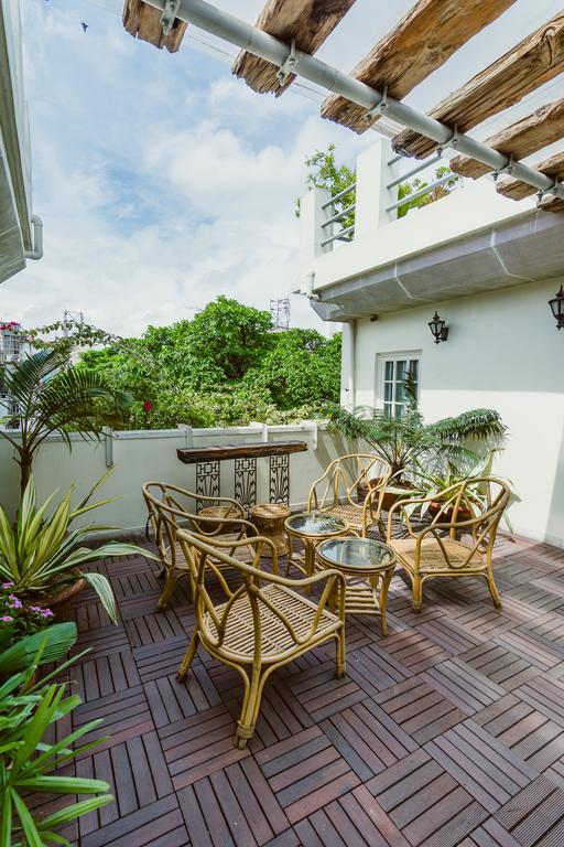 The Corner Courtyard Hotell Calcutta Exteriör bild