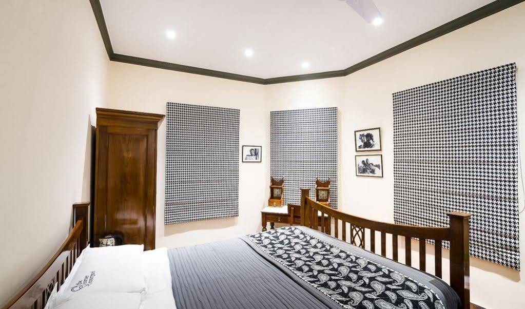 The Corner Courtyard Hotell Calcutta Exteriör bild